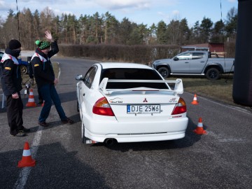 Wielkie Starcie - Mitsubishi Lancer Evolution vs Subaru Impreza